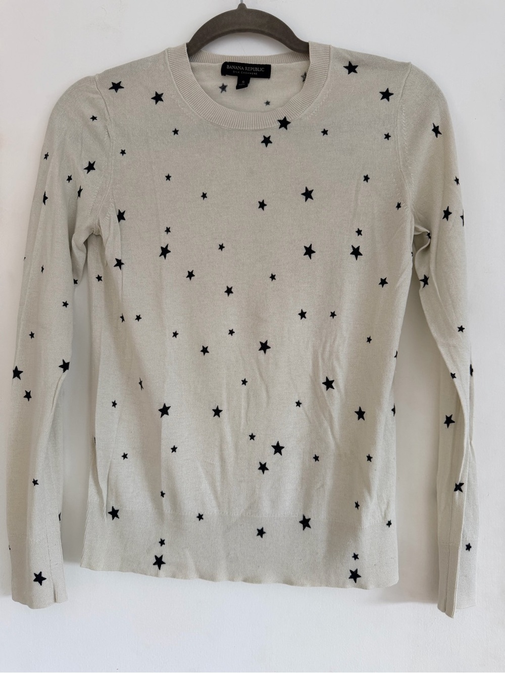 Banana Republic Cream Crewneck Sweater with Black Star Print